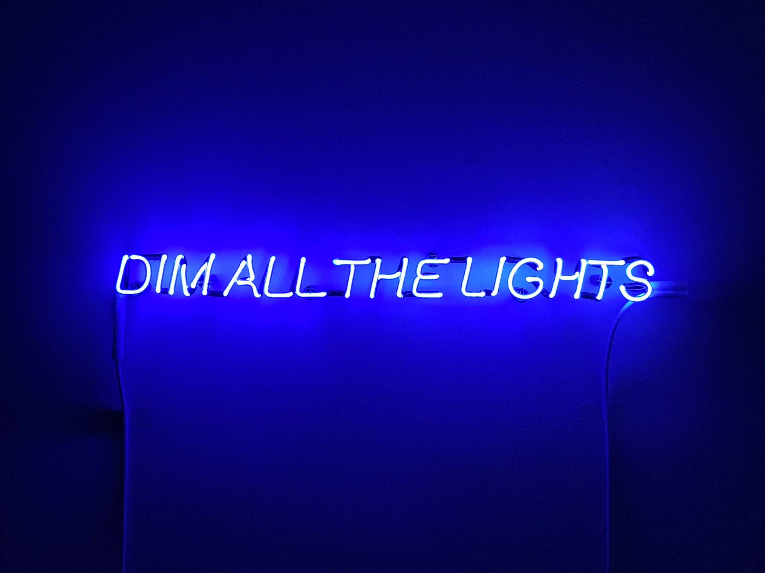 Steven Evans, Dim All The Lights, 2020